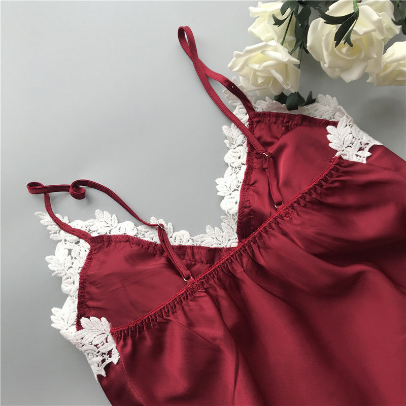 Αναπνεύσιμο σατέν Lingerie καθορισμένο Β πιτζαμάτων πυτζαμών γυναικών δαντελλών δύο κομματιού - λαιμός